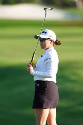 BELLEAIR, FL - NOVEMBER 14: LPGA, Golf Damen player Minami Katsu putts on the 18th hole on November 14, 2024, during the first round of the LPGA The ANNIKA driven by Gainbridge at Pelican Golf Club in Belleair, Florida. (Photo by Brian Spurlock Icon Sportswire) GOLF: NOV 14 LPGA The ANNIKA driven by Gainbridge at Pelican EDITORIAL USE ONLY Icon241114101