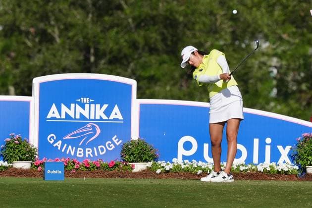 BELLEAIR, FL - NOVEMBER 14: PGA, Golf Herren player Mone Inami plays her tee shot on the 9th hole on November 14, 2024, during the first round of the LPGA, Golf Damen The ANNIKA driven by Gainbridge at Pelican Golf Club in Belleair, Florida. (Photo by Brian Spurlock Icon Sportswire) GOLF: NOV 14 LPGA The ANNIKA driven by Gainbridge at Pelican EDITORIAL USE ONLY Icon241114115