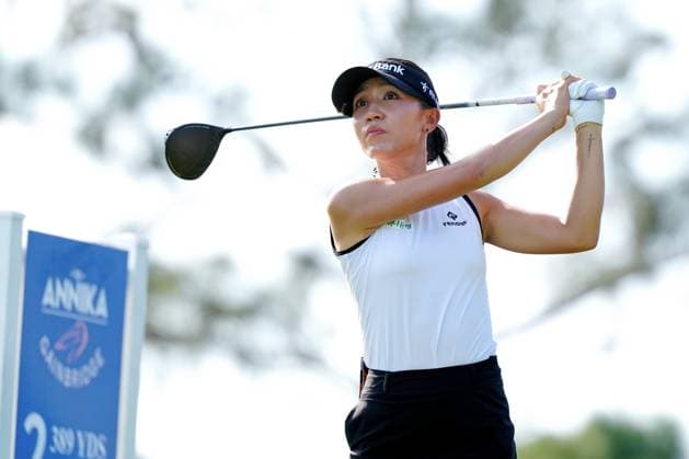 BELLEAIR, FL - NOVEMBER 14: PGA, Golf Herren player Lydia Ko plays her tee shot on the 2nd hole on November 14, 2024, during the first round of the LPGA, Golf Damen The ANNIKA driven by Gainbridge at Pelican Golf Club in Belleair, Florida. (Photo by Brian Spurlock Icon Sportswire) GOLF: NOV 14 LPGA The ANNIKA driven by Gainbridge at Pelican EDITORIAL USE ONLY Icon241114146
