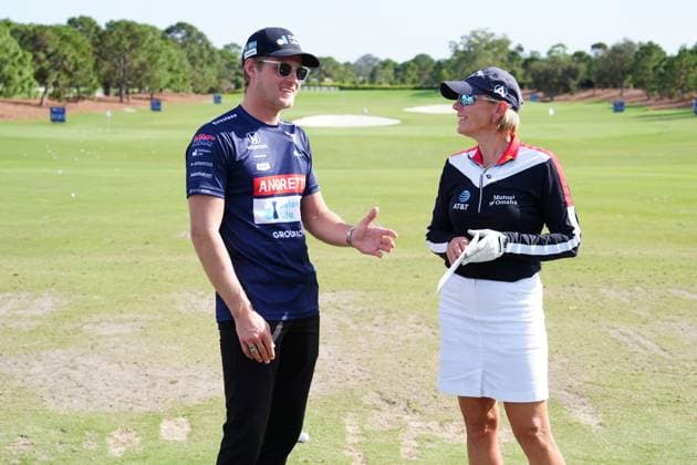 BELLEAIR, FL - NOVEMBER 14: Indy Car driver Marcus Ericsson talks with Hall of Fame golfer Annika Sorenstam on the driving range on November 14, 2024, during the first round of the LPGA, Golf Damen The ANNIKA driven by Gainbridge at Pelican Golf Club in Belleair, Florida. (Photo by Brian Spurlock Icon Sportswire) GOLF: NOV 14 LPGA The ANNIKA driven by Gainbridge at Pelican EDITORIAL USE ONLY Icon241114167