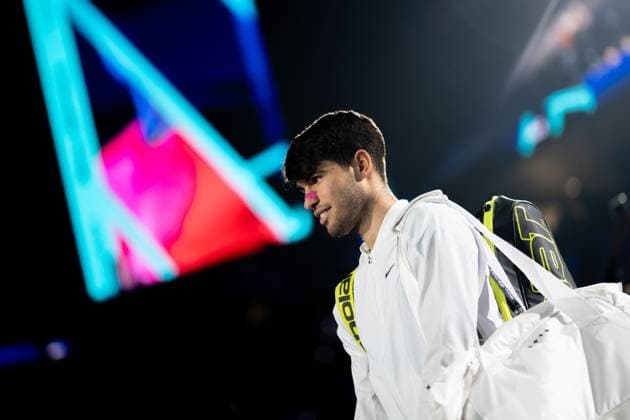 & xa0;Spain s Carlos Alcaraz before the singles tennis match of the ATP, Tennis Herren World Tour Finals against Germany s Alexander Zverev at the Inalpi Arena in Turin, Italy - - Friday, November 15, 2024.  Copyright: xMarcoxAlpozzi LaPressex