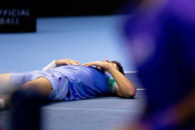 Germany s Alexander Zverev& xa0;react during the singles tennis match of the ATP, Tennis Herren World Tour Finals againstSpain s Carlos Alcaraz at the Inalpi Arena in Turin, Italy - - Friday, November 15, 2024.  Copyright: xMarcoxAlpozzi LaPressex