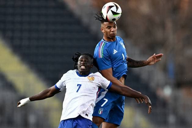 Fußball, U21 Länderspiel, Italien - Frankreich Mp Empoli 15 11 2024 - amichevole Italia-Francia U21, U 21 foto Matteo Papini Image nella foto: Loum Tchaouna-Cher Ndour 