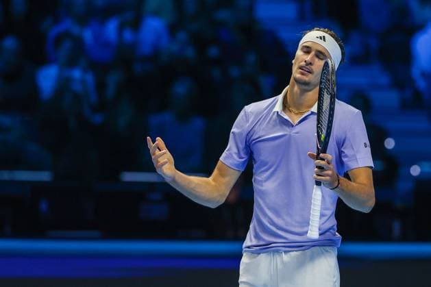 Alexander Zverev of Germany reacts during Men s Singles Group Stage match against Carlos Alcaraz of Spain on six four of the Nitto ATP, Tennis Herren Finals 2024 at Inalpi Arena  Copyright: xFabrizioxCarabelli IPAxSportx xix xx IPA_51588976 IPA_Agency_IPA51588976