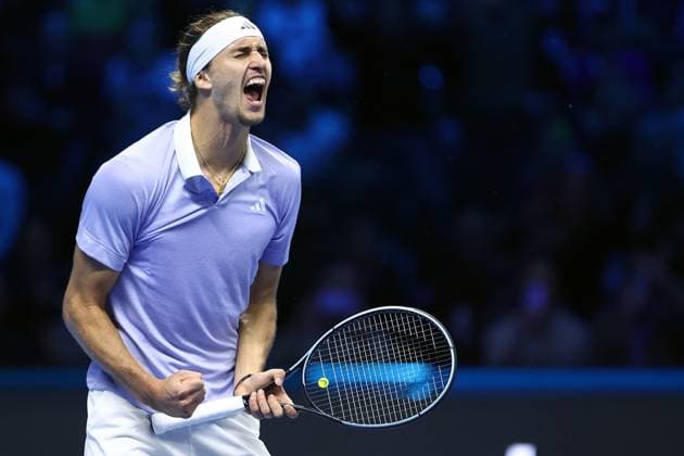 Alexander Zverev vs Carlos Alcaraz Alexander Zverev of Germany celebrates at the end of the Round Robin singles match between Alexander Zverev of Germany and Carlos Alcaraz of Spain on Day six of the Nitto ATP, Tennis Herren World Tour Finals. Turin Inalpi Arena Italy Copyright: xMarcoxCanonierox