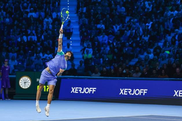 November 15, 2024, Turin, Italy: Carlos Alcaraz of Spain seen in actions during Men s Singles Group Stage match against Alexander Zverev of Germany on six four of the Nitto ATP, Tennis Herren Finals 2024 at Inalpi Arena Turin Italy - ZUMAs197 20241115_aaa_s197_116 Copyright: xFabrizioxCarabellix