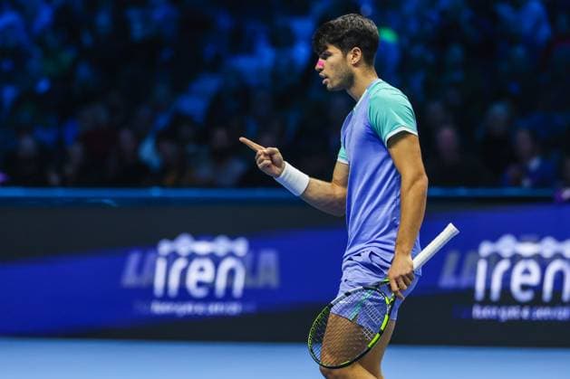 November 15, 2024, Turin, Italy: Carlos Alcaraz of Spain celebrates during Men s Singles Group Stage match against Alexander Zverev of Germany on six four of the Nitto ATP, Tennis Herren Finals 2024 at Inalpi Arena Turin Italy - ZUMAs197 20241115_aaa_s197_123 Copyright: xFabrizioxCarabellix