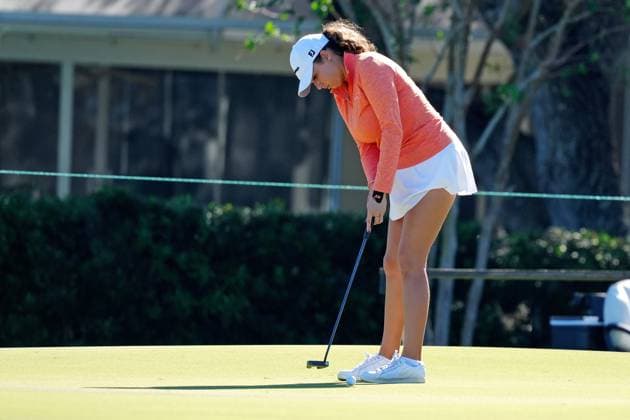 BELLEAIR, FL - NOVEMBER 15: LPGA, Golf Damen golfer Alexa Pano putts on the 9th hole on November 15, 2024, during the second round of the LPGA The ANNIKA driven by Gainbridge at Pelican Golf Club in Belleair, Florida. (Photo by Brian Spurlock Icon Sportswire) GOLF: NOV 15 LPGA The ANNIKA driven by Gainbridge at Pelican EDITORIAL USE ONLY Icon24111553