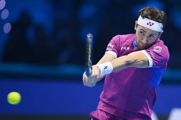 November 15, 2024, Turin: Casper Ruud of Norway plays the match against Andrey Rublev of Russia during the match of Nitto ATP, Tennis Herren Finals in Turin, Italy, 15 November 2024 ..The ATP men s singles world number 1 is preparing for the ATP Finals that will run from 10-17 November in Turin ANSA ALESSANDRO DI MARCO Nitto Atp Finals  - ZUMAa110 20241115_zaf_a110_085 Copyright: xAlessandroxDixMarcox