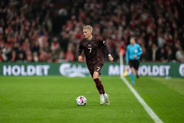 Denmark v Spain, UEFA Nations League, Copenhagen, Denmark Copenhagen, Denmark. 15th, November 2024. Albert Gronbaek Erlykke (7) of Denmark seen during the UEFA Nations League match between Denmark and Spain at Parken in Copenhagen. Denmark, Copenhagen  Copyright: xGonzalesxPhoto FrederikkexJensenx