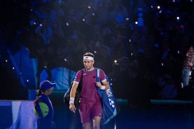 Norway s Casper Ruud before the singles tennis match of the ATP, Tennis Herren World Tour Finals against Italy s Jannik Sinner at the Inalpi Arena in Turin, Italy - - Saturday, November 16, 2024.  Copyright: xMarcoxAlpozzi LaPressex