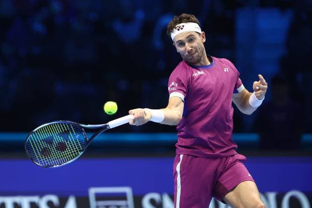 Casper Ruud (Norway) controls the ball, Day 7, Nitto ATP, Tennis Herren Finals 2024, INALPI Arena, November 16, 2024, Turin, Italy.