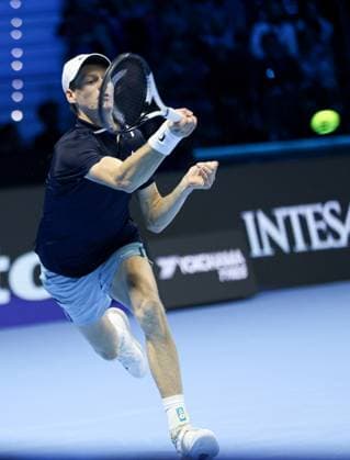(241117) -- TURIN, Nov. 17, 2024 -- Jannik Sinner hits a return during the men s singles semifinal between Jannik Sinner of Italy and Casper Ruud of Norway at the Nitto ATP, Tennis Herren Finals in Turin, Italy, Nov. 16, 2024. ) (SP)ITALY-TURIN-TENNIS-NITTO ATP FINALS-SEMIFINAL-SINNER VS RUUD LixJing 