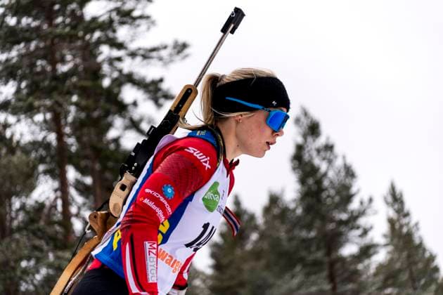 241117 Vera Edvardsson of Sweden competes in the women s 7,5km sprint during the Swedish Premiere in biathlon on November 17, 2024 in Idre Photo Sara Damne BILDBYRAN code SD MT0697 biathlon biathlon biathlon sverigepremiären sverigepremiär swedish premiere sverige bbeng  Copyright: SARAxDAMNE BB241117SD128