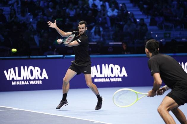 El Salvador s Marcelo Arevalo, and Croatia s Mate Pavic during the final match against Germany s Kevin Krawietz, and Tim PuetzÊ at the Inalpi Arena in Turin, Italy - - Sunday, November 17, 2024.  Copyright: xMarcoxAlpozzi LaPressex
