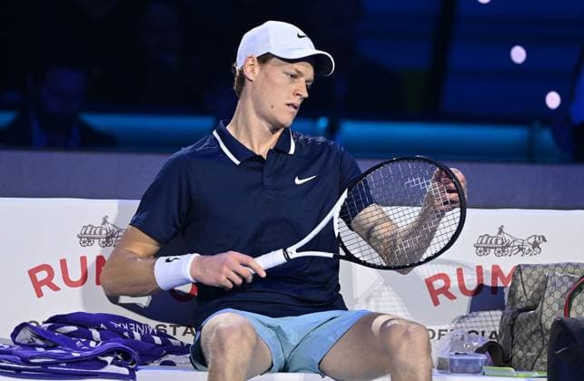 November 17, 2024, Turin: Jannik sinner of Italy plays the match against Taylor Fritz of USA during the final match men s single of Nitto ATP, Tennis Herren Finals in Turin, Italy, 17 November 2024 ..The ATP men s double world number 1 is preparing for the ATP Finals that will run from 10-17 November in Turin ANSA ALESSANDRO DI MARCO NITTO ATP FINALS TORINO 2024  - ZUMAa110 20241117_zaf_a110_035 Copyright: xAlessandroxDixMarcox