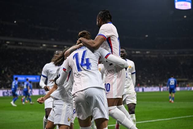 Mg Milano 17 11 2024 - Nations League Italia-Francia foto Matteo Gribaudi Image nella foto: esultanza gol Adrien Rabiot 