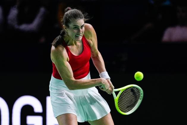 November 17, 2024, Malaga, Malaga, SPAIN: Rebecca Marino of Canada in action against Emma Raducanu of Great Britain during tennis match between Canada and Great Britain during The Billie Jean King Cup at Martin Carpena Pavilion stadium on November 17, 2024, in Malaga, Spain Malaga SPAIN - ZUMAa181 20241117_zaa_a181_357 Copyright: xJoaquinxCorcherox