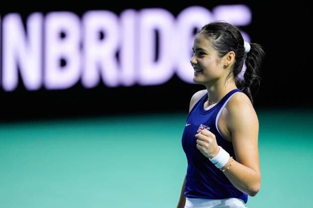 November 17, 2024, Malaga, Malaga, SPAIN: Emma Raducanu of Great Britain celebrate the victory against Rebecca Marino of Canada during tennis match between Canada and Great Britain during The Billie Jean King Cup at Martin Carpena Pavilion stadium on November 17, 2024, in Malaga, Spain Malaga SPAIN - ZUMAa181 20241117_zaa_a181_371 Copyright: xJoaquinxCorcherox