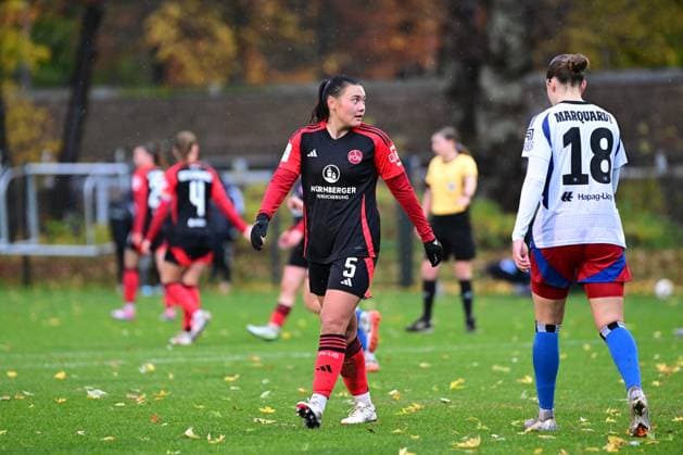 Soccer I Women I Season 2024 2025 I 2 Bundesliga I 11 Matchday I Hamburger SV 1 FC Nürnberg I 17 11 2024 Clara Fröhlich 5, 1 FC Nürnberg Hamburg Am Volkspark Hamburg Germany Copyright: xLobeca FelixxSchlikisx