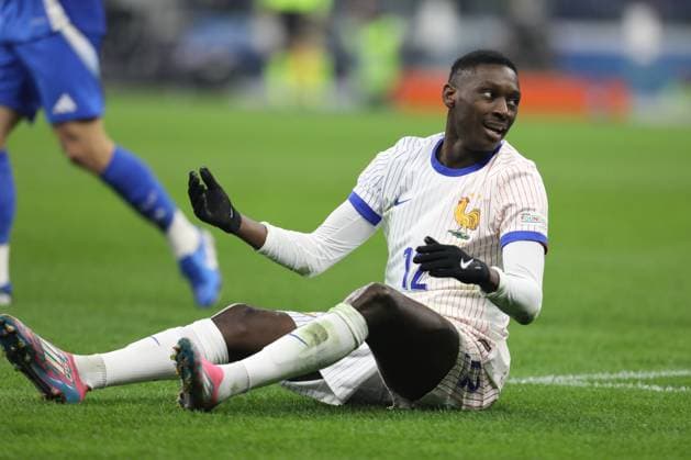 November 17, 2024, Milan, Lombardy, Italy: RANDAL KOLO MUANI of France reacts during the UEFA Nations League 2024 matchday 6 of 6 between ITALY and FRANCE at San Siro Stadium in Milan, Italy Milan Italy - ZUMAc179 20241117_zep_c179_041 Copyright: xMickaelxChavetx
