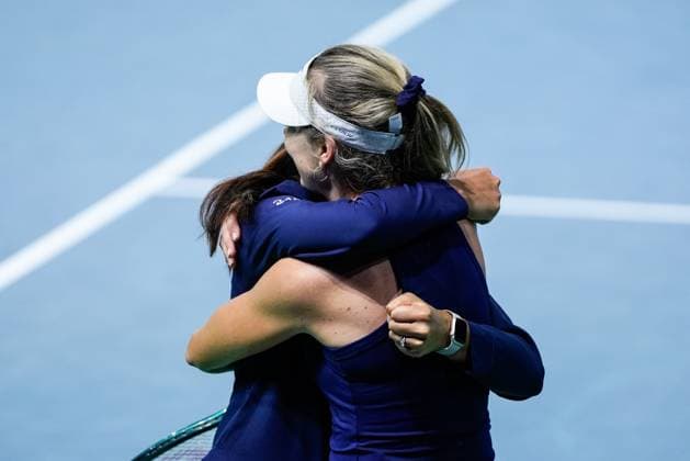 November 17, 2024, Malaga, Malaga, SPAIN: Katie Boulter of Great Britain celebrate the victory against Leylah Fernandez of Canada during tennis match between Canada and Great Britain during The Billie Jean King Cup at Martin Carpena Pavilion stadium on November 17, 2024, in Malaga, Spain Malaga SPAIN - ZUMAa181 20241117_zaa_a181_407 Copyright: xJoaquinxCorcherox