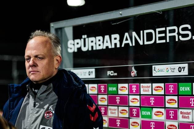 Google Pixel Womens Bundesliga, 1 FC Köln SV Werder Bremen 18 11 2024 Daniel Weber Coach 1 FC Köln in an interview Google Pixel Womens Bundesliga, 1 FC Köln SV Werder Bremen, Cologne, Franz Kremer Stadium on 18 11 2024 Copyright: xBEAUTIFULxSPORTS Wunderlx