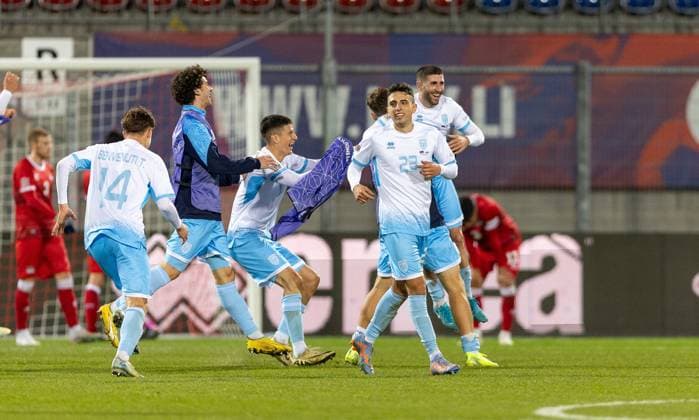 Sport Themen der Woche KW47 18.11.2024, Rheinpark Stadion, Vaduz, LIE, UEFA Nations League, Liechtenstein vs San Marino, Liga D, Gruppe 1, im Bild Jubel ueber den Sieg (San Marino) during the Nations League league D, group 1 match between Liechtenstein and San Marino at the Rheinpark Stadion in Vaduz, Liechtenstein on 2024 11 18. Expa *****ATTENTION - OUT of LIE***** Vaduz *** 18 11 2024, Rheinpark Stadion, Vaduz, LIE, UEFA Nations League, Liechtenstein vs San Marino, League D, Group 1, pictured celebrating the victory San Marino during the Nations League league D, group 1 match between Liechtenstein and San Marino at the Rheinpark Stadion in Vaduz, Liechtenstein on 2024 11 18 Expa ATTENTION OUT of LIE Vaduz  EP_rin
