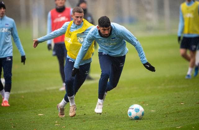 Football, Men, Season 2024 25, 2 Bundesliga, Hertha BSC, Training, f l Michael Cuisance Hertha BSC , Andreas Bouchalakis Hertha BSC , 19 11 2024, Copyright: xSebastianxRäppold MatthiasxKochx