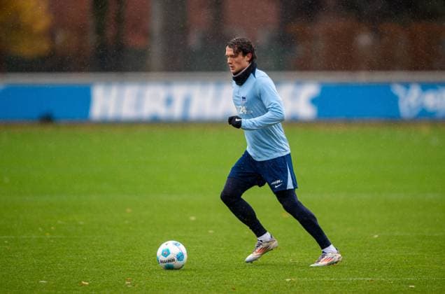 Soccer, Men, Season 2024 25, 2 Bundesliga, Hertha BSC, Training, Fabian Reese Hertha BSC , 19 11 2024, Copyright: xSebastianxRäppold MatthiasxKochx