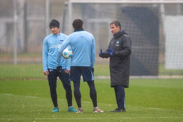 Football, Men, Season 2024 25, 2 Bundesliga, Hertha BSC, Training, f l Ibrahim Maza Hertha BSC , Fabian Reese Hertha BSC , Co Coach Jaime Monroy Hertha BSC , 19 11 2024, Copyright: xSebastianxRäppold MatthiasxKochx