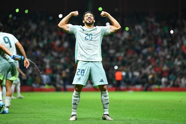 RECORD DATE NOT STATED IV CONCACAF NATIONS LEAGUE 2024-2025 Mexico 4-0 Honduras Henry Martin celebrates his goal 2-0 of Mexico during the Quarterfinals second leg match between Mexican national team, Nationalteam (Mexico) and Honduras as part of the Concacaf Nations League 2024-2025 at Nemesio Diez Stadium on November 19, 2024 in Toluca, Estado de Mexico, Mexico. TOLUCA ESTADO DE MEXICO MEICO  Copyright: xAdrianxMaciasx 20241119220925_CNL_CFV_MEX_HON_MARTIN212