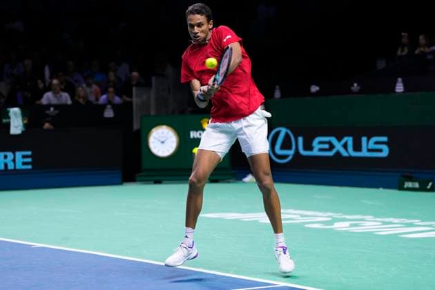Davis Cup Final - Germany v Canada Quarter-Final MALAGA, SPAIN - NOVEMBER 20: Gabriel Diallo of Team Canada in his singles match against Daniel Altmaier of Team Germany during the Quarter-Final tie between Germany and Canada during the Davis Cup Final at Palacio de Deportes Jose Maria Martin Carpena on November 19, 2024 in Malaga, Spain. Malaga Spain  Copyright: xJosexBretonx originalFilename:bretonhernandez-daviscup241120_np8kS.jpg