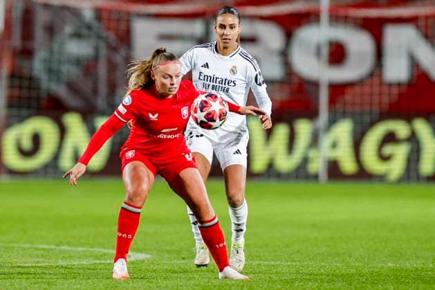 Jaimy Ravensbergen of FC Twente and MaÃ«lle Lakrar of Real Madrid battle for the ball , UEFA Women s Champions League 2024 25 Group Stage MD4, FC Twente v Real Madrid CF, FC Twente Stadium, November 20, 2024, Enschede, Netherlands.