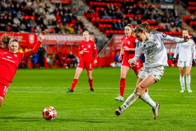 Signe Bruun of Real Madrid shoots on goal , UEFA Women s Champions League 2024 25 Group Stage MD4, FC Twente v Real Madrid CF, FC Twente Stadium, November 20, 2024, Enschede, Netherlands.