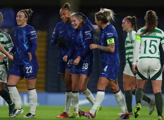 London, England, 20th November 2024. Wieke Kaptein (C) of Chelsea celebrates after scoring to make it 2-0 during the UEFA Womens Champions League match at Stamford Bridge, London. Picture credit should read: Paul Terry Sportimage EDITORIAL USE ONLY. No use with unauthorised audio, video, data, fixture lists, club league logos or live services. Online in-match use limited to 120 images, no video emulation. No use in betting, games or single club league player publications. SPI-3461-0009