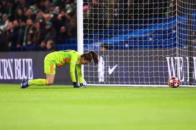 Chelsea gegen Celtic 20. November 2024, London UEFA Womens Champions League Chelsea gegen Celtic Celtic-Torhüterin Kelsey Daugherty reagiert nach einem Gegentreffer Foto Jacques Feeney Abseits London UK  Copyright: xJacquesxFeeneyx xOffsidexOffside