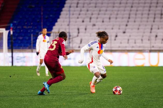 Lyon, France Melchie Dumornay (6 Olympique Lyonnais) in action during the UEFA Women?s Champions League game between Olympique Lyonnais and AS Roma at Groupama Stadium in Lyon, France. (Pauline FIGUET SPP) Copyright: xPaulinexFIGUETx xSPPx spp-en-PaFiSp-PF_OLASR1780