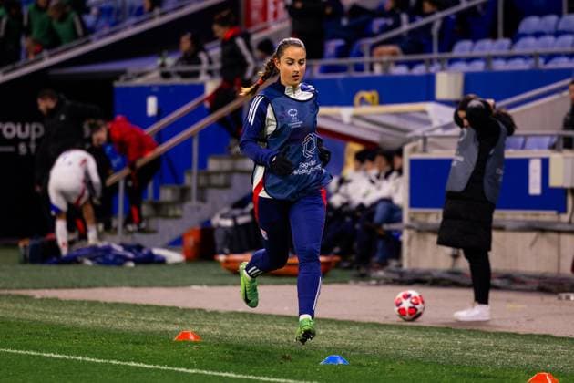Lyon, France Sara Dabritz (8 Olympique Lyonnais) warming-up during the UEFA Women?s Champions League game between Olympique Lyonnais and AS Roma at Groupama Stadium in Lyon, France. (Pauline FIGUET SPP) Copyright: xPaulinexFIGUETx xSPPx spp-en-PaFiSp-PF_OLASR1785