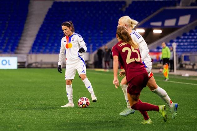 Lyon, France Amel Majri (7 Olympique Lyonnais) in action during the UEFA Women?s Champions League game between Olympique Lyonnais and AS Roma at Groupama Stadium in Lyon, France. (Pauline FIGUET SPP) Copyright: xPaulinexFIGUETx xSPPx spp-en-PaFiSp-PF_OLASR1794