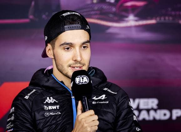 LAS VEGAS - Esteban Ocon (Alpine) during a press conference, PK, Pressekonferenz prior to the Las Vegas Grand Prix. ANP SEM VAN DER WAL xVIxANPxSportx xxANPxIVx 513928188 originalFilename: 513928188.jpg
