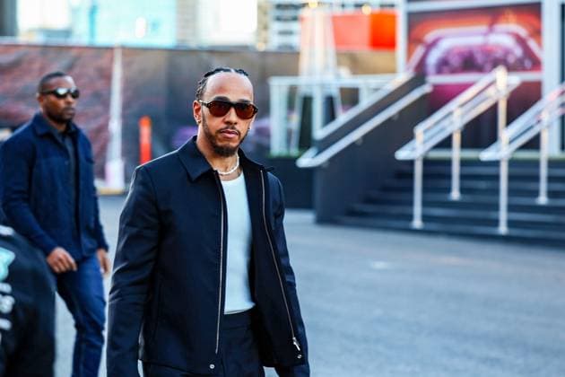 Formula 1 GP Las Vegas USA Thursday, 21 11 2024 Lewis Hamilton 44, Mercedes AMG Petronas F1 Team Formula 1 GP Las Vegas USA Thursday, 21 11 2024 Copyright: xBEAUTIFULxSPORTS Erlhofx