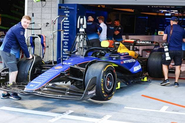 Formula 1 GP Las Vegas USA Thursday, 21 11 2024 Franco Colapinto 43, Williams Racing Formula 1 GP Las Vegas USA Thursday, 21 11 2024 Copyright: xBEAUTIFULxSPORTS Erlhofx