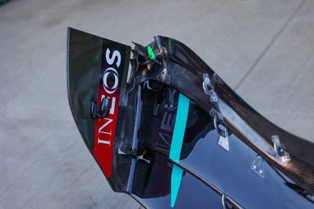 Formula 1 GP Las Vegas USA Thursday, 21 11 2024 Mercedes AMG Petronas F1 Team front wing Formula 1 GP Las Vegas USA Thursday, 21 11 2024 Copyright: xBEAUTIFULxSPORTS Erlhofx