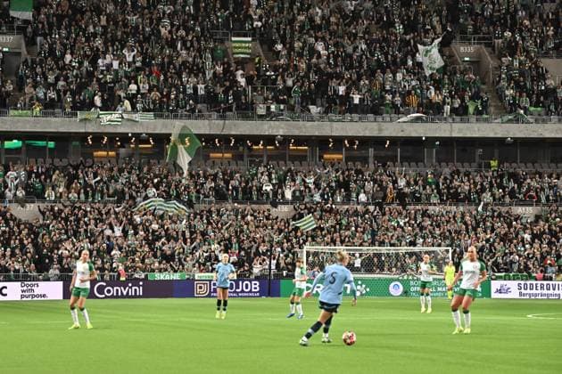 STOCKHOLM, SWEDEN 20241121 Full house in the stands during Thursdays Womens Champions League Group D match between Hammarby IF and Manchester City at Tele2 Arena STOCKHOLM SWEDEN x10090x  Copyright: xClaudioxBresciani TTx CHAMPIONS LEAGUE HAMMARBY-MANCHESTER CITY