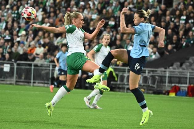 STOCKHOLM, SWEDEN 20241121 Hammarbys Cathinka Tandberg and Manchesters Alanna Kennedy during Thursdays Womens Champions League Group D football match between IF and Manchester City at Tele2 Arena STOCKHOLM SWEDEN x10090x  Copyright: xClaudioxBresciani TTx CHAMPIONS LEAGUE HAMMARBY-MANCHESTER CITY