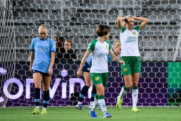 241121 Ellen Wangerheim of Hammarby looks dejected during the Women s Champions League football match between Hammarby and Manchester City on November 21, 2024 in Stockholm Photo Simon Hastegard BILDBYRAN kod SH SH0547 fotboll football soccer fotball uefa womens champions league hammarby manchester city dam bbeng bbauto depp  Copyright: SIMONxHASTEGARD BB241121SH030
