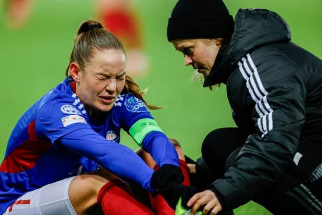 Mesterligaen football women, group C Valerenga Bayern Munich Oslo 20241121 Valerenga s Janni Thomsen during the group stage match in the women s championship between Valerenga and Bayern Munich at the Intility Arena Photo Jonas Been Henriksen NTB Oslo Norway EDITORIAL USE ONLY RESTRICTED USE FOR BETTING COMPANIES  Copyright: xJonasxBeenxHenriksenx xNTBx