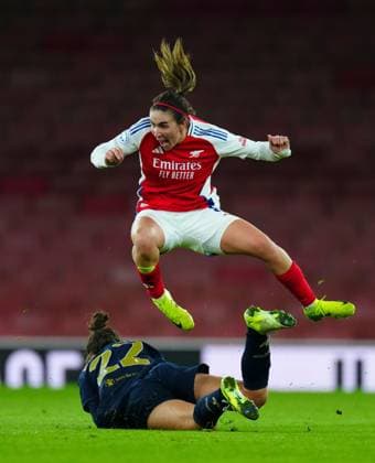 Valentina Bergamaschi of Juventus fouls Mariona Caldentey of Arsenal Arsenal Women v Juventus Women, UEFA Women s Champions League, Group C, Football, Emirates Stadium, London, UK - 21 Nov 2024 EDITORIAL USE ONLY No use with unauthorised audio, video, data, fixture lists, club league logos or live services. Online in-match use limited to 120 images, no video emulation. No use in betting, games or single club league player publications. Copyright: xJavierxGarcia Shutterstockx 14933179z