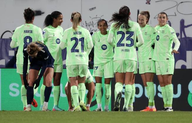 WOMEN SOCCER - UEFA CL, St.Poelten vs Barcelona VIENNA,AUSTRIA,21.NOV.24 - WOMEN SOCCER - UEFA Women s Champions League, group stage, SKN Sankt Poelten vs FC Barcelona, Barca Image shows the rejoicing of Vicky Lopez (Barcelona) and her team.  GEPAxpictures xWalterxLuger